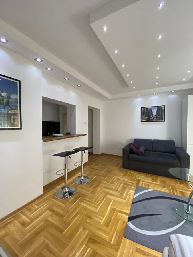 Cika Ljuba Appartamento Belgrado